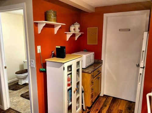 1 Fir Trl, Wisconsin Dells WI  53965-8848 exterior