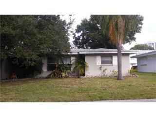836 3rd Ave, Largo, FL 33770-2309