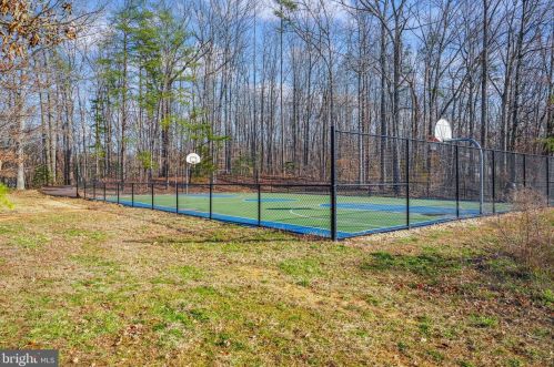 207 Saylers Creek Rd, Locust Grove VA  22508-5119 exterior