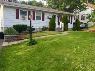 303 Washington Ave, Defreestville, NY 12144-3837