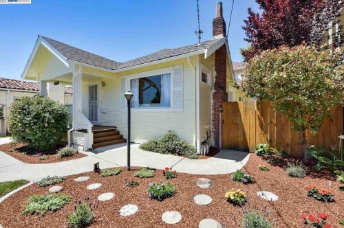 580 Dowling Blvd, San Leandro, CA 94577-1906