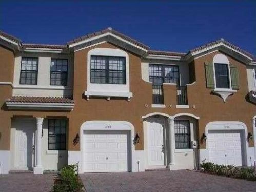 1709 Umbria St, Fort Pierce FL  34953-4667 exterior