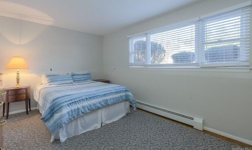 3 Harriman Ct, Garnerville NY  10923-1334 exterior