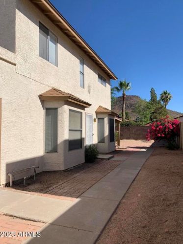 4764 Wahalla Ln, Glendale AZ  85308-5107 exterior