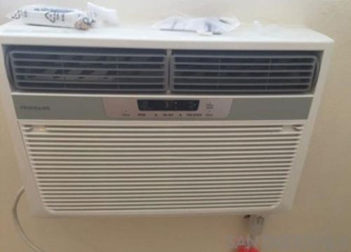 285 Moss St, Chula Vista CA 91911-2149 exterior