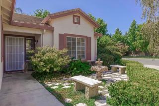 1936 Witham Dr, Woodland, CA 95776-9345