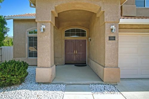 1550 Panorama Dr, Hollister, CA 95023-8101