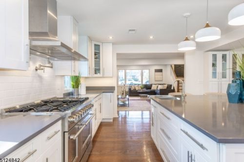 573 Ridgewood Ave, Glen Ridge NJ  07028-1932 exterior