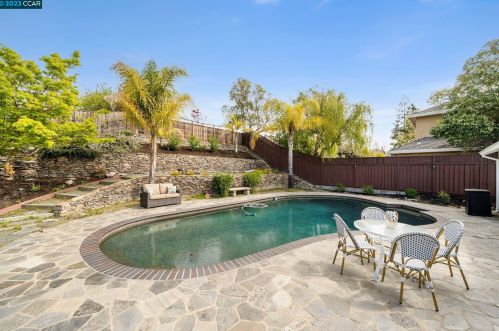 334 Conway Dr, Danville CA  94526-5512 exterior