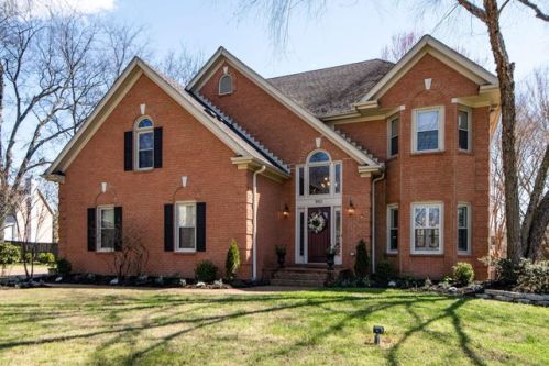 910 Fawn Ct, Franklin, TN 37067-4465