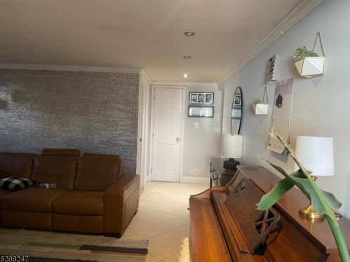 1629-31 Union Tpke, North Bergen NJ  07047 exterior