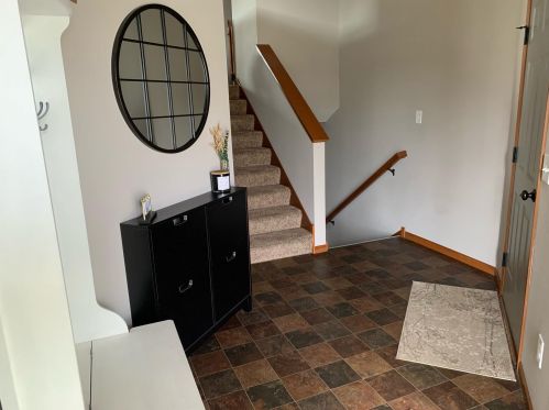 12449 Midway Cir, Minneapolis, MN 55449-6228