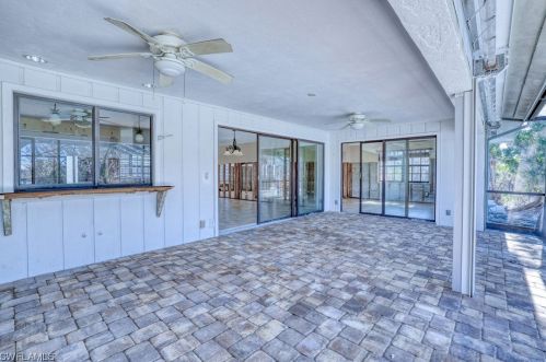 411 Lake Murex Blvd, Sanibel FL  33957-5536 exterior