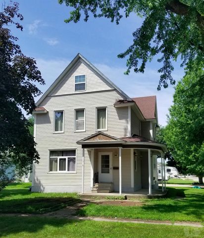 115 4th Ave, Belmond, IA 50421-1309