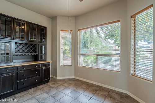 5330 Angela Dr, Scottsdale AZ 85254-6409 exterior