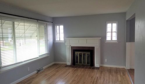 174 Crest Dr, Cincinnati, OH 45215-3755