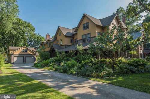 130 Walnut Ave, Wayne, PA