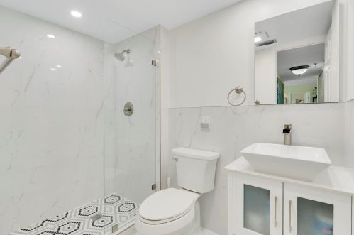 5260 2nd Ave, Boca Raton, FL 33487-3824