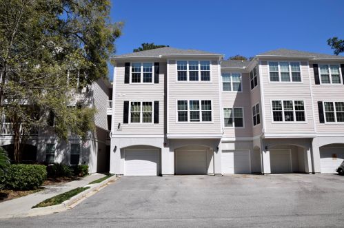 60 Fenwick Hall Aly, Johns Island SC  29455-3127 exterior