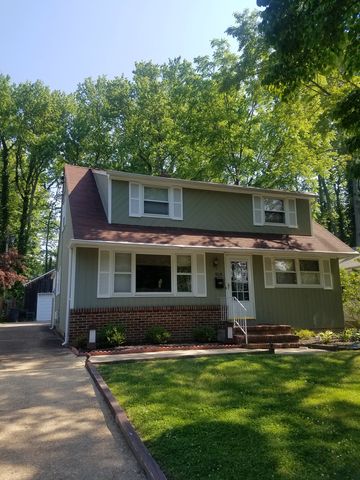919 Raymere Ave, Tinton Falls, NJ 07712-4111