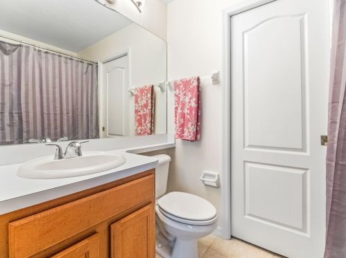 19018 Fishermans Bend Dr, Lutz FL  33558-9753 exterior