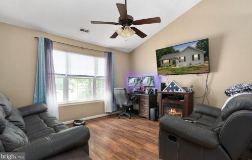 8803 Henly Ct, Fredericksburg, VA 22408-8754