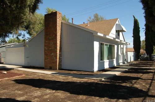 115 Sycamore Ave, Rialto CA  92376-5931 exterior