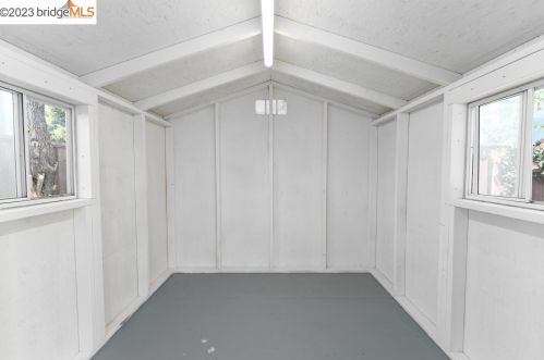 1505 Russell St, Berkeley CA 94705-2334 exterior