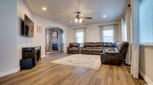 95 Salem Hl Dr, Payson UT  84651-5531 exterior