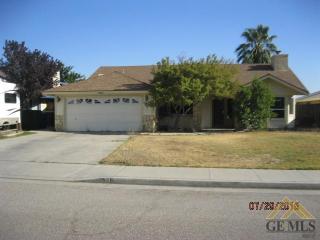 1019 Macbrady Ave, Bakersfield, CA 93308-1009