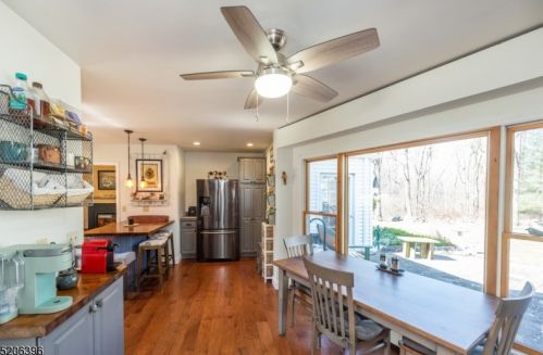 35 Kemah Mecca Lake Rd, Fredon NJ  07860-6617 exterior