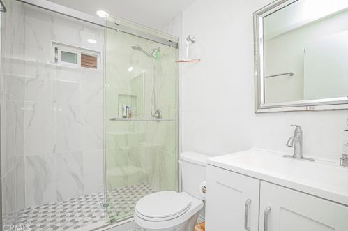 9737 Kathleen Dr, Cypress CA  90630-4024 exterior