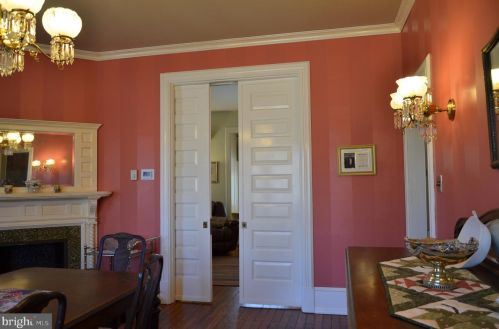 205 Lippincott Ave, Riverton NJ  08077-1309 exterior