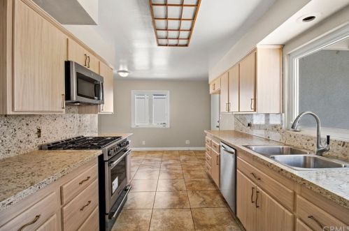 271 Capella Ave, La Habra CA  90631-2910 exterior