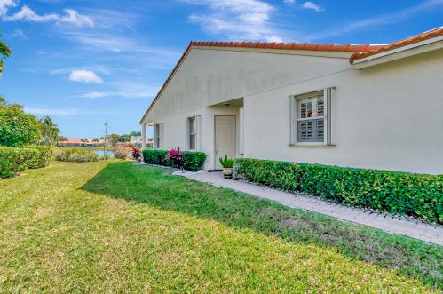 15256 Ixora Rd, Delray Beach, FL 33484-4678