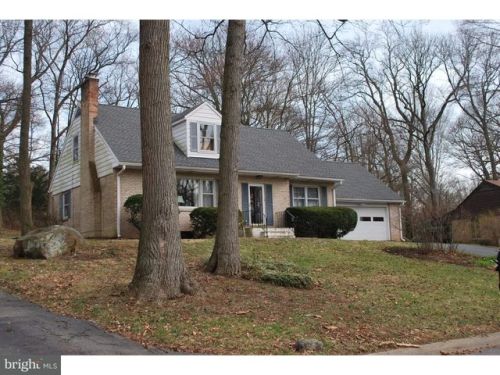 117 Canterbury Dr, Wilmington, DE 19803-2607