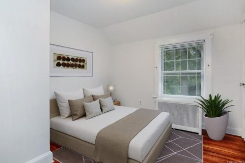 68 Mckinley Ave, White Plains NY  10606-1618 exterior