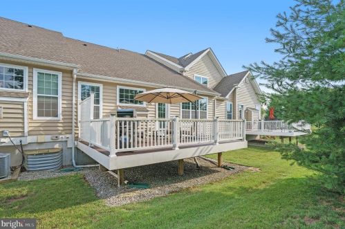 234 Hopewell Dr, Collegeville PA  19426-2852 exterior