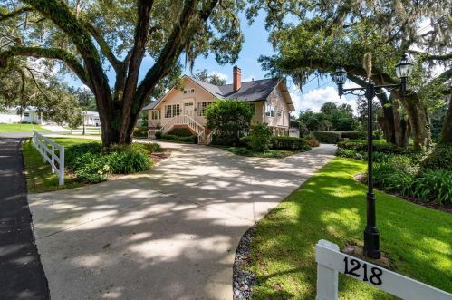 1218 11th St, Ocala, FL 34471-4566