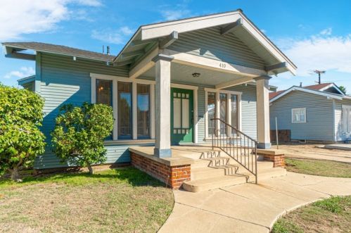 410 Newport Ave, Long Beach, CA 90814-1651