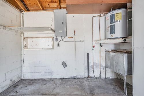 3249 Holiday Lake Dr, Tarpon Springs FL  34691-5013 exterior