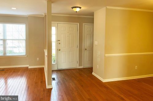 121 Gleneagles Dr, Blue Bell PA  19422-3241 exterior