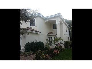 581 Alejandro Ln, West Palm Beach, FL 33413-1092