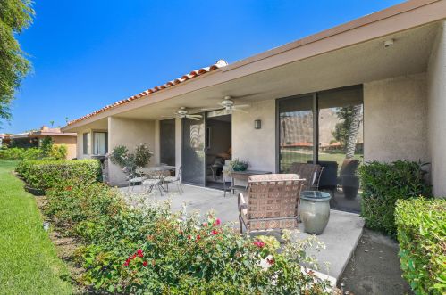 24 Palma Dr, Rancho Mirage CA  92270-3878 exterior