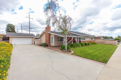 1162 Macy St, La Habra CA  90631-2470 exterior