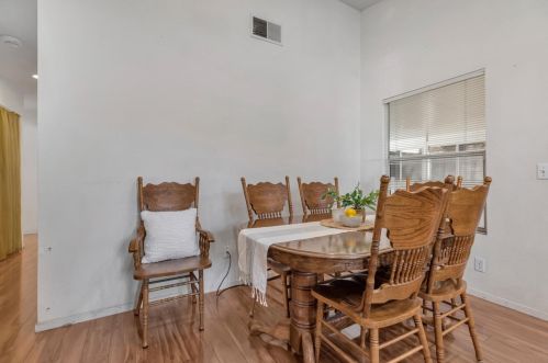 631 Talbot Dr, Hollister CA  95023-5637 exterior