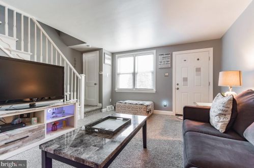 231 Spruce St, Manor PA 19036-1019 exterior