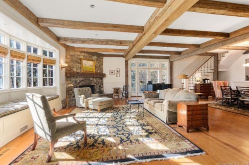 10 Red Coat Rd, Westport, CT 06880-1409