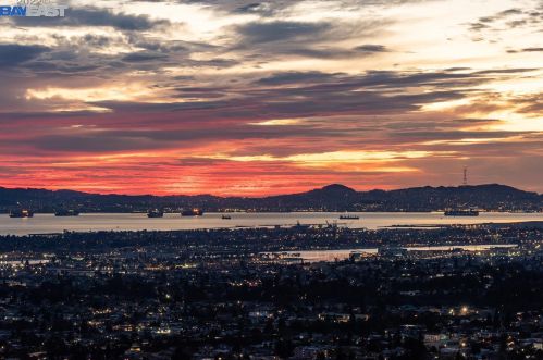 3550 Klamath St, Oakland CA 94602-4126 exterior