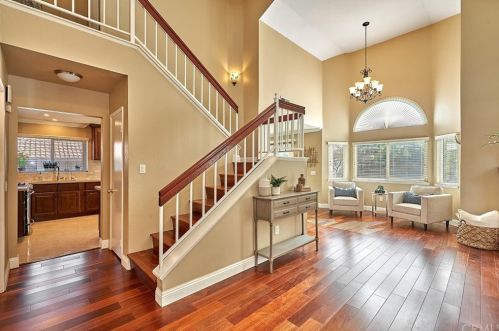 2441 Norte Vista Dr, Chino Hills, CA 91709-1315